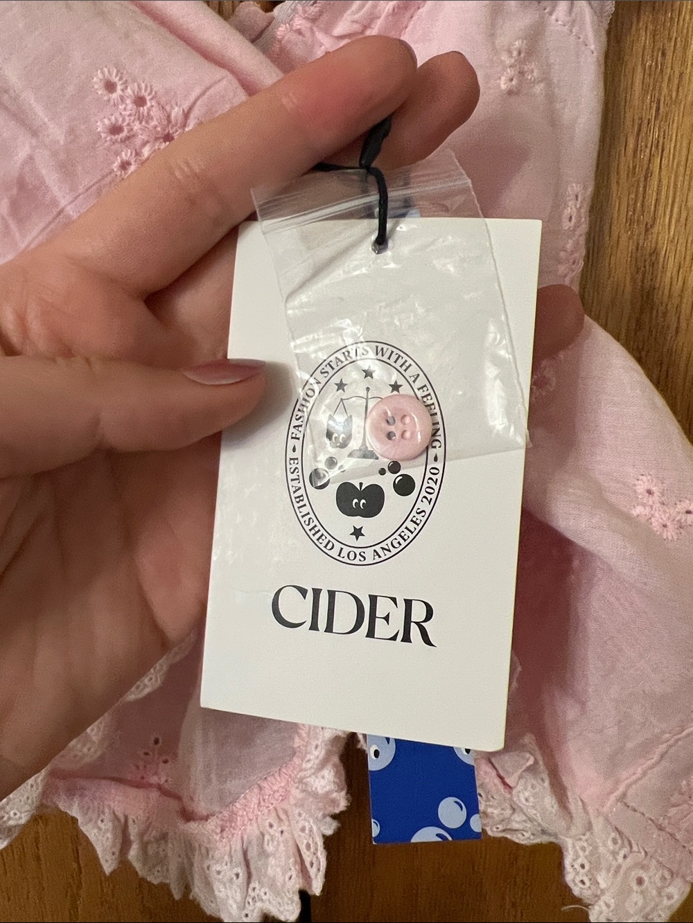 Cider Pale Pink Ruffle Eyelet Button Crop Top - Picture 3 of 4
